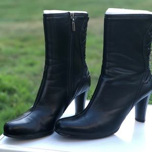 Black calf boot